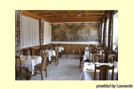 Hotel Parsberg Puchheim Bagian luar foto